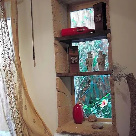 La Casa Di El Bed & Breakfast 4*