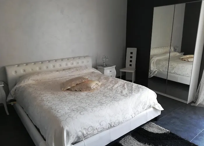 Bed and Breakfast La Casa Di El 4*