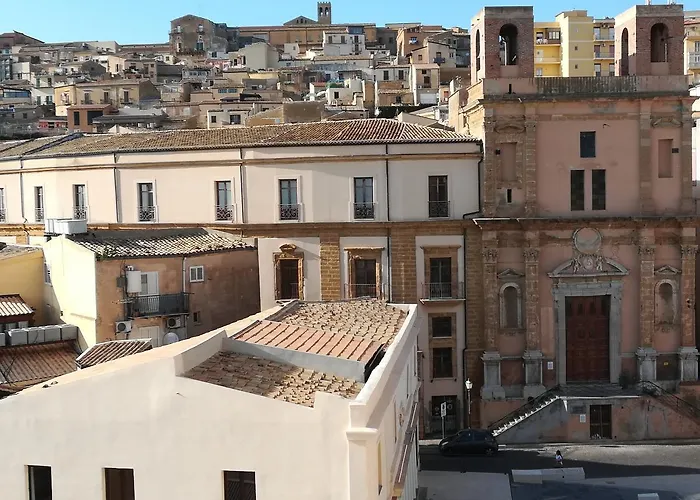 La Casa Di El Bed and Breakfast 4*